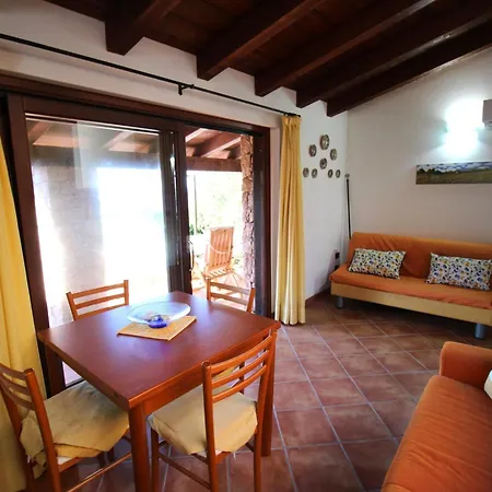 Apartment Casa Il Mirto By Interhome